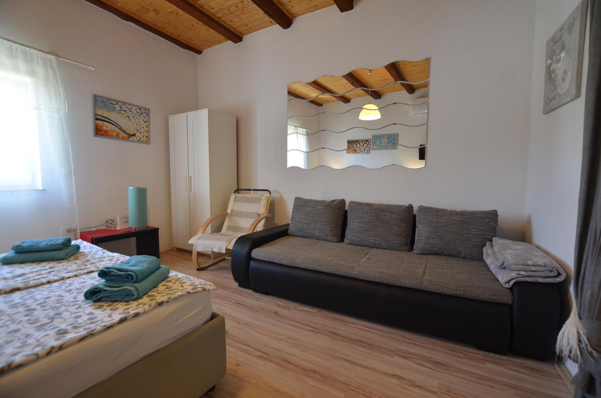 Graziella Apartment