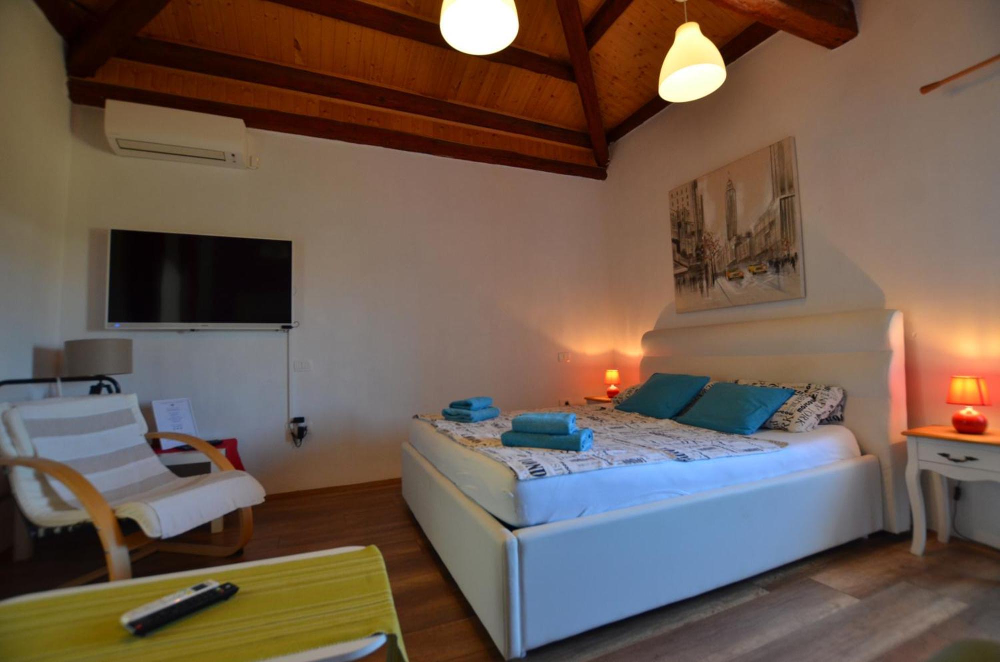 Graziella Apartment *